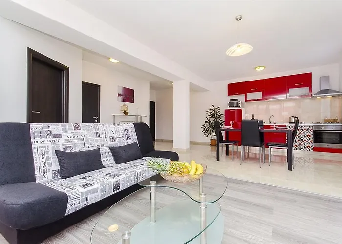 Branka Lejlighed Trogir