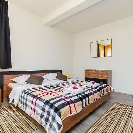 Apartment Branka Trogir